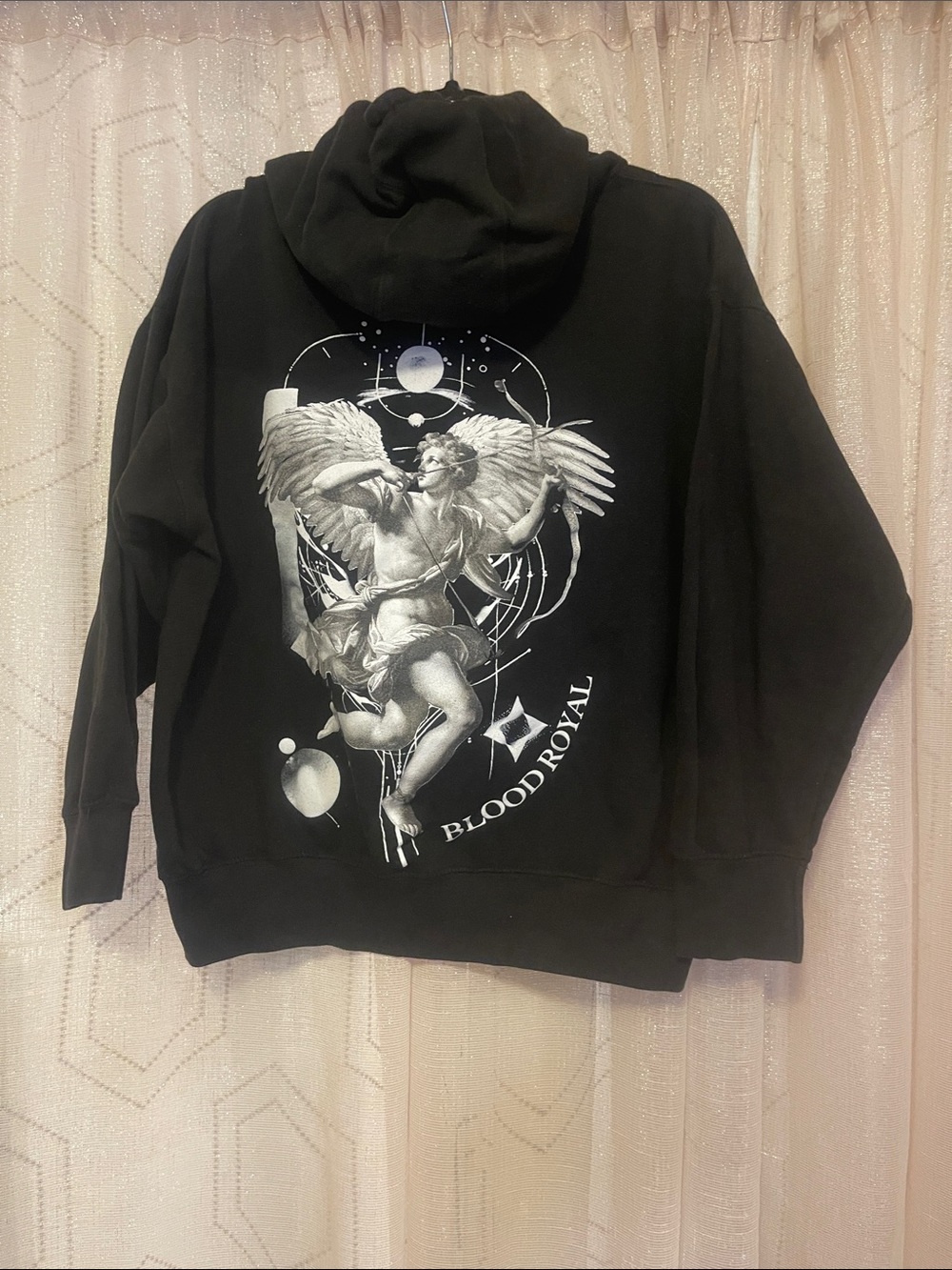 NWOT Logo Pullover Hoodie - Black
